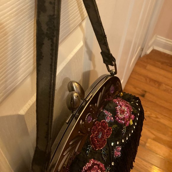 Vintage Beaded Pocketbook - Black 13.5" wide x 10" long and 3" depth at bottom. - Picture 5 of 7